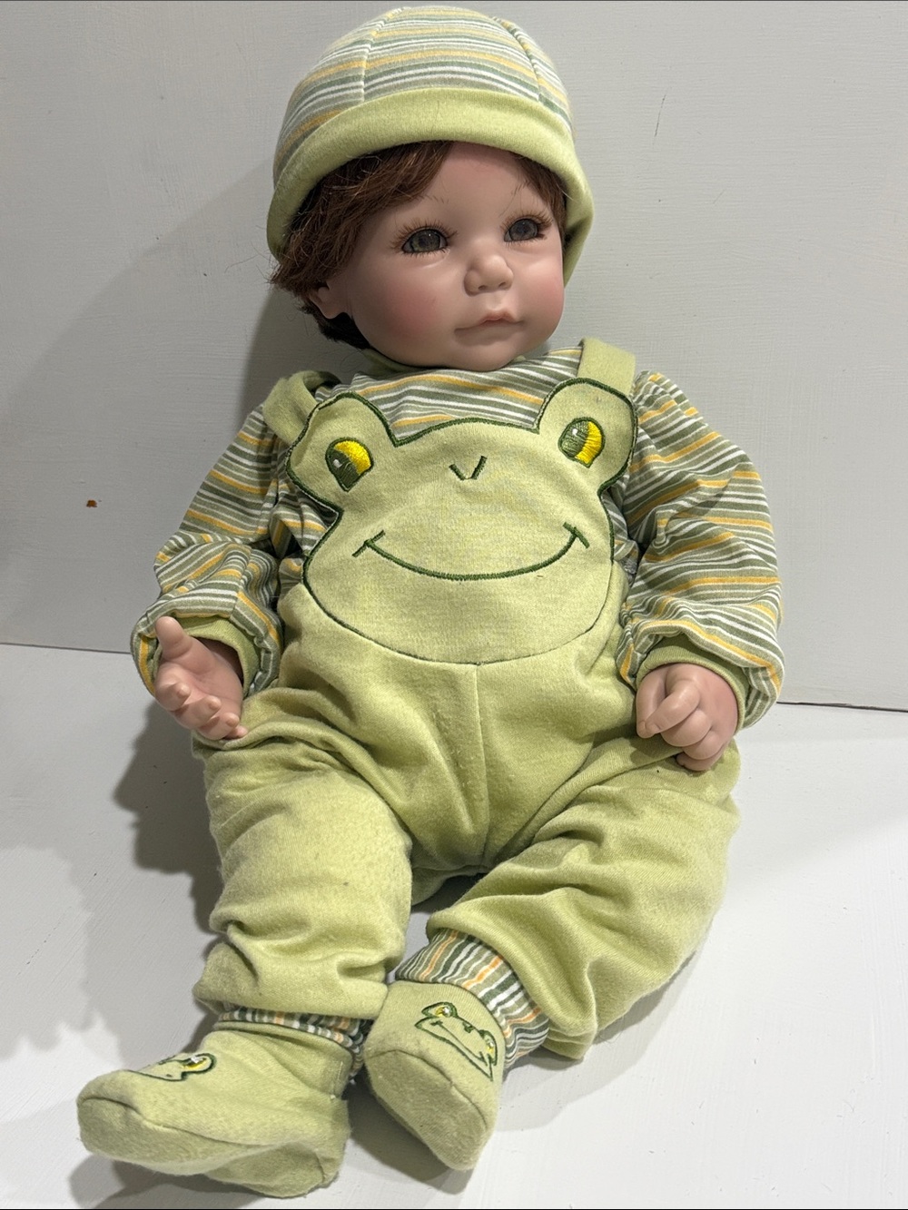 Green Frog Infant Doll Outfit — Striped Onesie & Hat